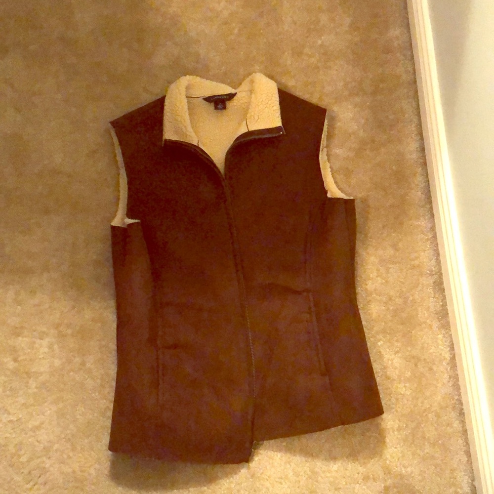 Lands End incredibly warm zip vest
